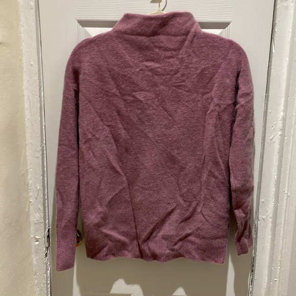 VINCE 100% cashmere turtleneck sweater - Picture 10 of 13